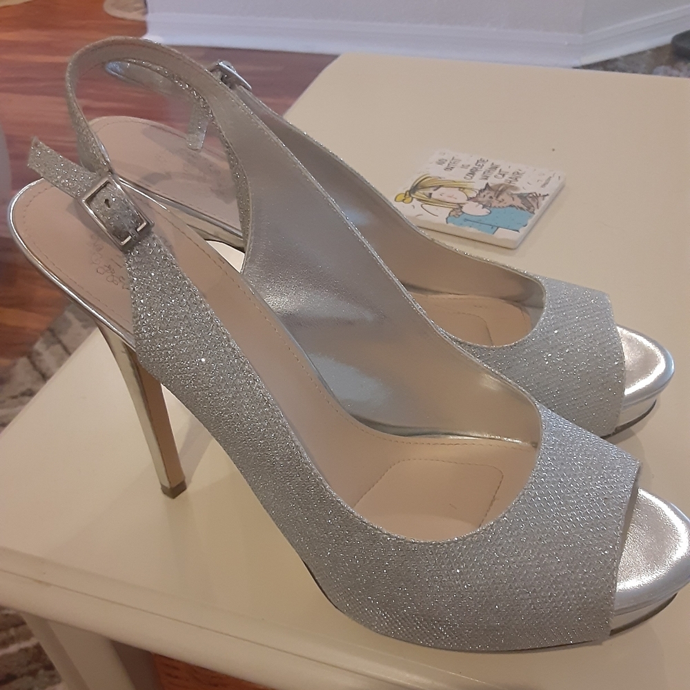 Nicole Miller silver peep toe slingback